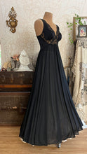 Load image into Gallery viewer, Sultry 1980’s vintage Black Olga nightgown small