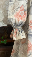 Load image into Gallery viewer, Amazing 1970’s vintage autumn floral print dress by Candi Jones