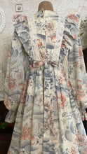 Load image into Gallery viewer, Amazing 1970’s vintage autumn floral print dress by Candi Jones