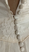 Load image into Gallery viewer, Breathtaking 1950’s Vintage White Tulle and Lace Bridal Gown Wedding Dress