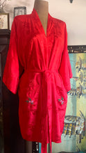 Load image into Gallery viewer, Perfect Red Floral Jacquard Embroidered Bird and Flower Robe