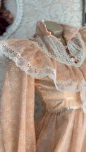 Load image into Gallery viewer, Deadstock 1970’s Vintage Peach Pink Floral Print Voile Gunne Sax Dress