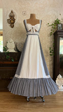 Load image into Gallery viewer, Rare 1970’s Vintage Gingham Calico Front Tie Gunne Sax Maxi Sundress