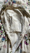 Load image into Gallery viewer, 1970’s Vintage Garden Floral Print Prairie Dress