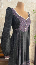 Load image into Gallery viewer, 1970’s Vintage Black Calico Side Tie Gunne Sax Dress