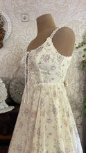 Load image into Gallery viewer, Sweet 1970's vintage blue garden calico Gunne Sax midi sundress
