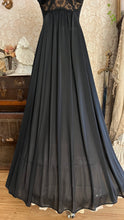 Load image into Gallery viewer, Sultry 1980’s vintage Black Olga nightgown small