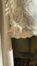 Load image into Gallery viewer, 1970’s Vintage White Natural Poplin and Lace Juliet Sleeve Gunne Sax Dress