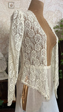 Load image into Gallery viewer, 1970's vintage ivory lace front tie Gunne Sax blouse