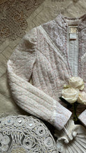 Load image into Gallery viewer, Darling 1970’s Vintage Floral Print Quilted Gunne Sax Jacket