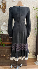 Load image into Gallery viewer, 1970’s Vintage Black Calico Side Tie Gunne Sax Dress