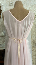 Load image into Gallery viewer, Beautiful 1970's vintage Pale Pink Chiffon Nightgown by Intime of California