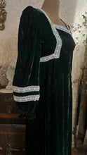 Load image into Gallery viewer, Medieval beauty 1970’s Vintage dark green velvet balloon sleeve dress