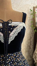 Load image into Gallery viewer, Incredible 1970’s Vintage Navy Blue Calico and velveteen Gunne Sax Maxi Sundress
