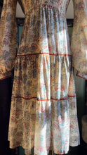 Load image into Gallery viewer, 1970’s Vintage Rose and Garden Floral Print Dress by Jody T