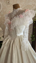 Load image into Gallery viewer, Incredible 1980’s Vintage White Satin and Pink Lace Dress