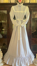 Load image into Gallery viewer, Periwinkle Blue Calico 1980’s vintage Laura Ashley dress