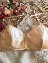 Load image into Gallery viewer, 1930’s 1940’s vintage pink satin bullet bra