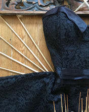Load image into Gallery viewer, Stunning 1980’s vintage black lace Gunne Sax straplesss dress