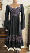 Load image into Gallery viewer, 1970’s Vintage Black Calico Side Tie Gunne Sax Dress