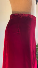 Load image into Gallery viewer, 1970’s Vintage Blood Red Velvet Bell Bottom Palazzo Pants