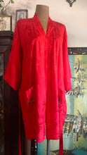 Load image into Gallery viewer, Perfect Red Floral Jacquard Embroidered Bird and Flower Robe