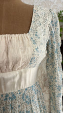 Load image into Gallery viewer, 1970’s Vintage Blue Rose Print Gunne Sax Dress