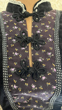 Load image into Gallery viewer, Sun Kissed 1970’s Vintage Black Calico and Velveteen Side Tie Gunne Sax Dress