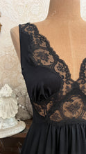 Load image into Gallery viewer, Sultry 1980’s vintage Black Olga nightgown small