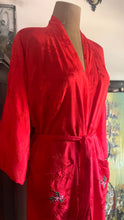 Load image into Gallery viewer, Perfect Red Floral Jacquard Embroidered Bird and Flower Robe