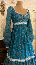 Load image into Gallery viewer, Rare and spectacular Teal Calico 1970’s Vintage Gunne Sax Dress