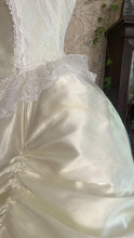 Load image into Gallery viewer, Perfect Cupcake 1970's Vintage Ivory Satin and White Lace Gown