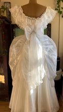 Load image into Gallery viewer, Baroque Fairytale 1980’s Vintage White Organza Jessica McClintock Bridal Gunne Sax Wedding Gown
