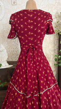 Load image into Gallery viewer, The Star Incredible Vintage Embroidered Full Sweep Dress