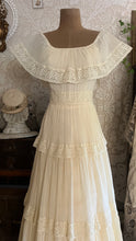 Load image into Gallery viewer, Butter Cream Cotton Crepe 1970’s 1980’s Vintage Off Shoulder Dress