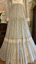 Load image into Gallery viewer, 1970’s Vintage Blue Rose Print Gunne Sax Dress