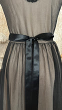 Load image into Gallery viewer, 1950’s Vintage Black and Peach Chiffon Illusion Vanity Fair Peignoir Nightgown 32