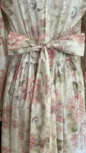 Load image into Gallery viewer, 1980’s vintage Ivory Rose Print Laura Ashley dress