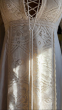 Load image into Gallery viewer, 1970’s Vintage White Natural Poplin and Lace Juliet Sleeve Gunne Sax Dress
