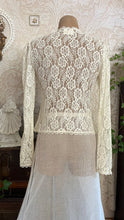 Load image into Gallery viewer, 1970's vintage ivory lace front tie Gunne Sax blouse