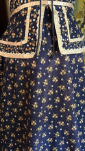 Load image into Gallery viewer, Amazing 1970’s Vintage Navy and Gold Calico Gunne Sax Peplum Sundress