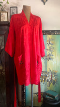 Load image into Gallery viewer, Perfect Red Floral Jacquard Embroidered Bird and Flower Robe