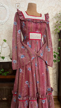Load image into Gallery viewer, Lovely 1970’s Vintage Mauve and Blue Rose Print Angel Sleeve Dress