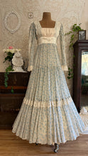 Load image into Gallery viewer, 1970’s Vintage Blue Rose Print Gunne Sax Dress