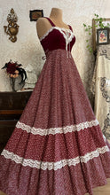 Load image into Gallery viewer, Perfect 1970’s Vintage Red Calico and velveteen Gunne Sax Maxi Sundress