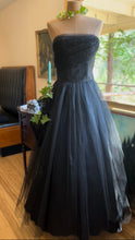 Load image into Gallery viewer, Perfect 1950’s Vintage Black Tulle Gown with Tiered Pockets