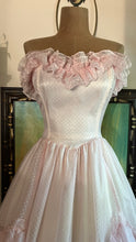 Load image into Gallery viewer, Perfect Beauty 1980's vintage Pale Pink Swiss Dot Gunne Sax gown