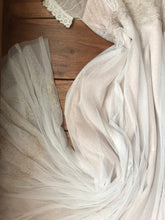 Load image into Gallery viewer, 2000’s Deadstock Ivory Cream Net Lace dress by Nataya