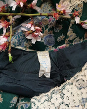 Load image into Gallery viewer, Sale~ 1970’s Vintage Scrolling Garden Floral Maxi Dress