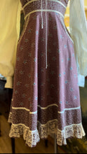 Load image into Gallery viewer, 1970’s Vintage Mauve Calico Gunne Sax Midi Dress